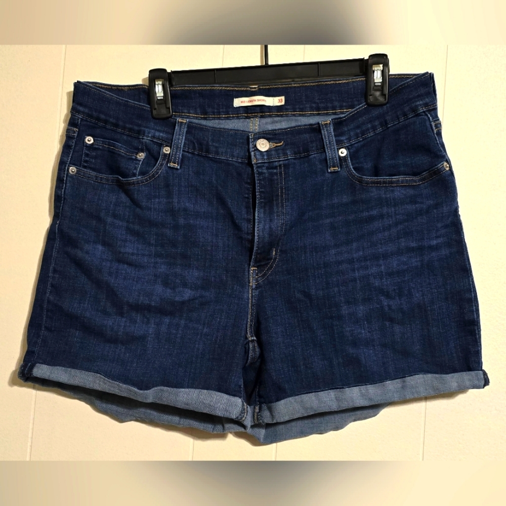 Levi Strauss Shorts, size 33